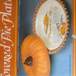 Covered Pumpkin Pie Plate